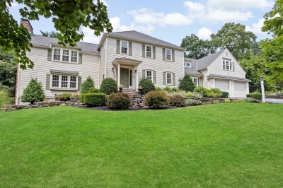 5 New Towne Drive, Hingham, MA