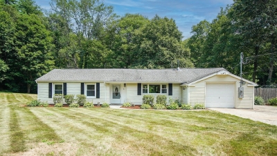 84 Clark Road, Sturbridge, MA