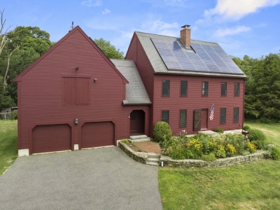 19 Thornton Street, Mendon, MA