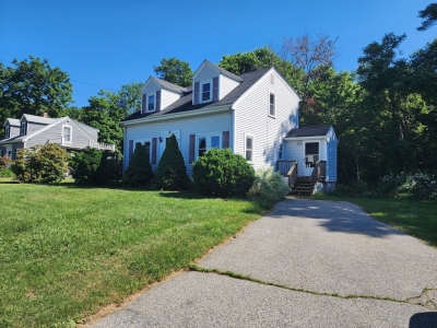 26 Main, Sturbridge, MA