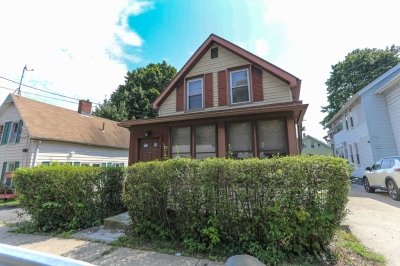 544 Hampden Street, Holyoke, MA