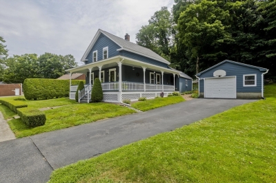 25 Harvey Street, Palmer, MA