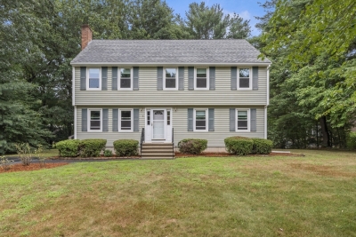 4 Apple Blossom Way, Groveland, MA