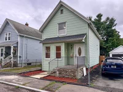 16 Miller Pl, Lynn, MA