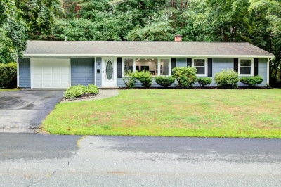 8 Craig Road, Chelmsford, MA