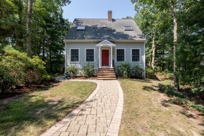 13 East Edgewater Drive, Wareham, MA