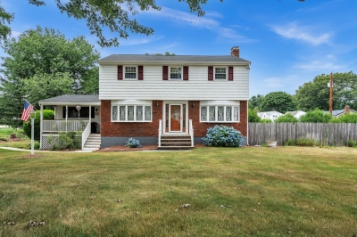 24 Fillmore Drive, Billerica, MA