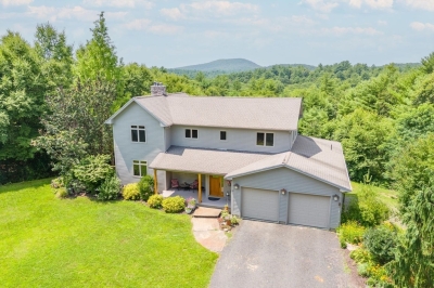 12 Old Bay Road, Belchertown, MA