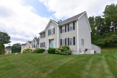 14 Tannery Road, Sturbridge, MA