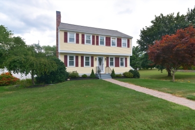 19 Ahlgren Circle, Marlborough, MA