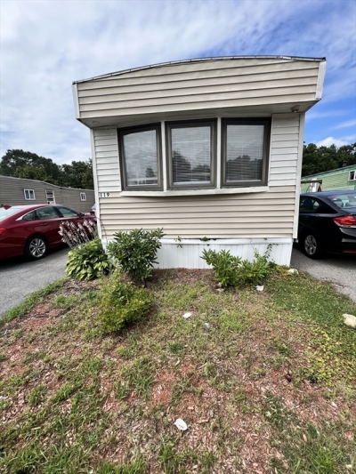 119 Morroco Avenue, Chelmsford, MA