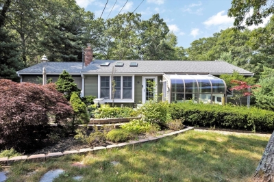 67 Cliff Road, Bourne, MA