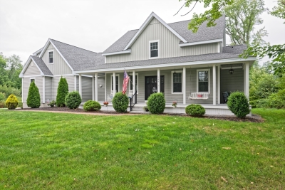 146 Seven Bridge Road, Lancaster, MA