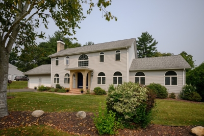 39 Cardinal Lane, Westfield, MA