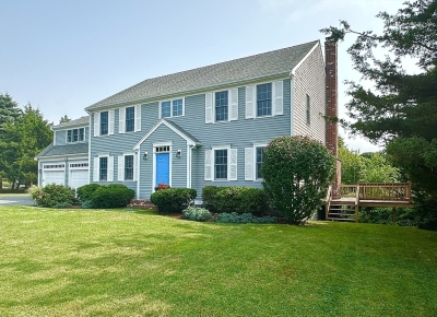 24 Eric Clauson Lane, Falmouth, MA