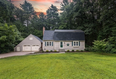 240 Chestnut Street, Wrentham, MA