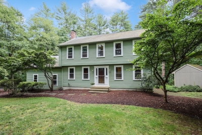 20 Brookview Road, Millis, MA