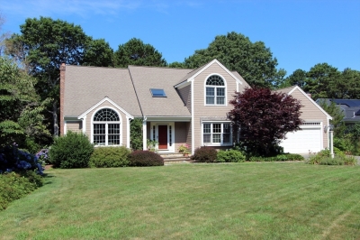 4 Brookside Circle, Mashpee, MA