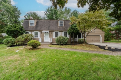 7 Percheron Road, Chelmsford, MA