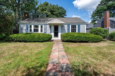 19 Mayflower Road, Yarmouth, MA