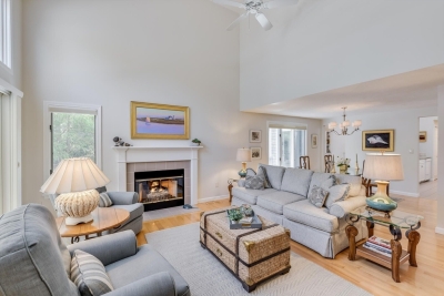 140 Kates Path, Yarmouth, MA