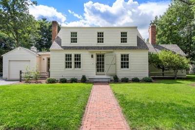 6 Park Avenue, Dover, MA