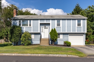 338 Ash Street, Reading, MA