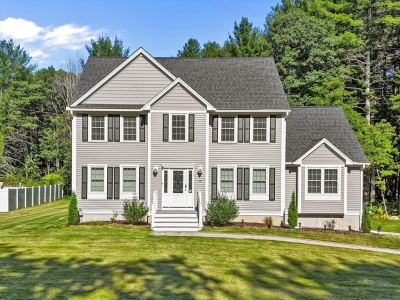 391 North Street, Tewksbury, MA