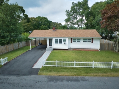 15 Laurel Street, Taunton, MA