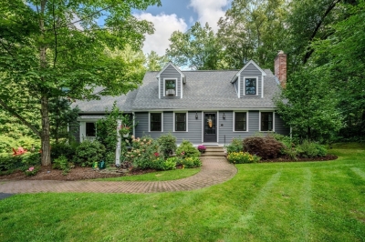 12 S Chelmsford Road, Westford, MA