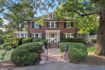 165 Upland Road, Newton, MA