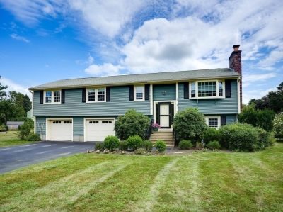 55 Hamilton Road, Northborough, MA