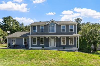 18 Sycamore Road, Shrewsbury, MA