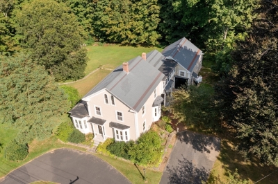 14 Maple Street, Sturbridge, MA