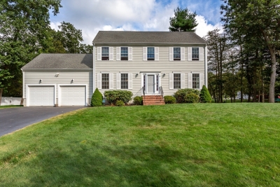 30 Pheasant Lane, Raynham, MA