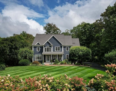 15 Wisteria Way, Wrentham, MA