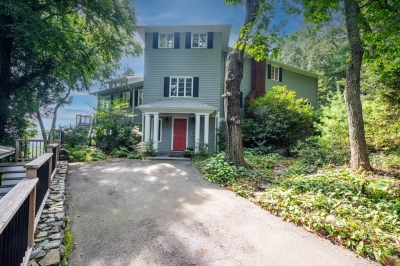 12 Huckleberry Hill Road, Lincoln, MA