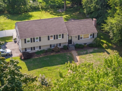 15 Mayflower Road, Winchester, MA