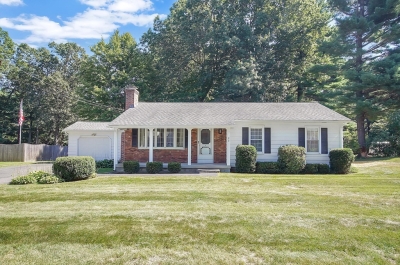 25 Colony Drive, Westfield, MA