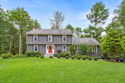 53 Pond Street, Boxford, MA