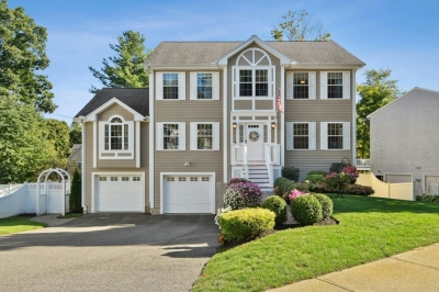 27 Garden Road, Stoneham, MA