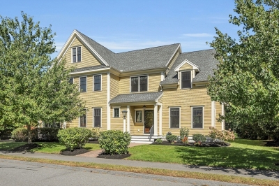 72 Finigan Way, Concord, MA