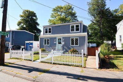 158 Green Street, Woburn, MA