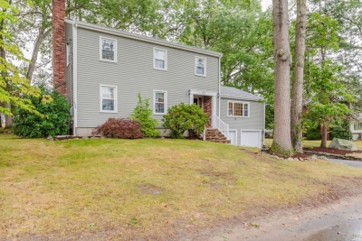 27 Oak Lane, Somerset, MA