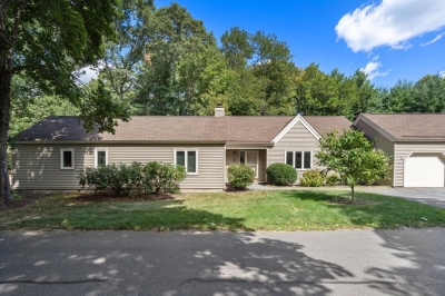 10 Essex, Wayland, MA