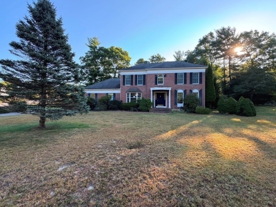 101 Diniz Drive, Raynham, MA