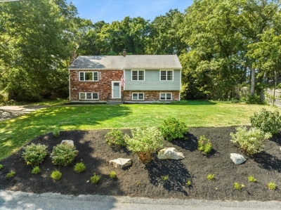 8 Grissom Lane, Bourne, MA