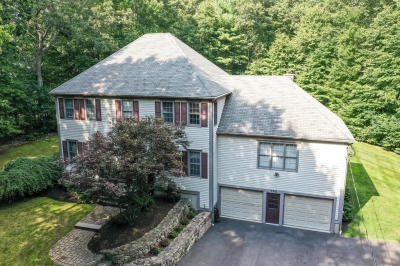 102 Saddle Hill Road, Hopkinton, MA