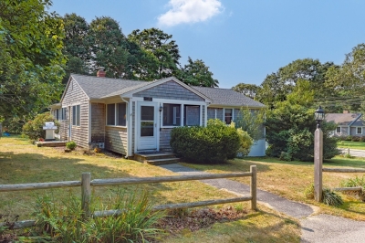 479 Putnam, Barnstable, MA