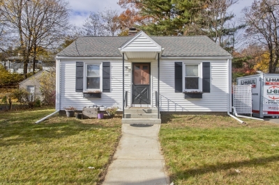 153 Sycamore Street, Holyoke, MA